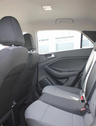 Hyundai i20 cena 44900 przebieg: 18100, rok produkcji 2019 z Gniezno małe 191